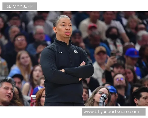 卢指导强调球队需要通过十场比赛评估当前状态与发展过程