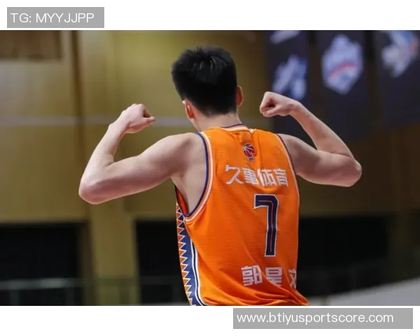 欧文分析埃利奥特转会维拉前景认为应成为核心才能入选国家队